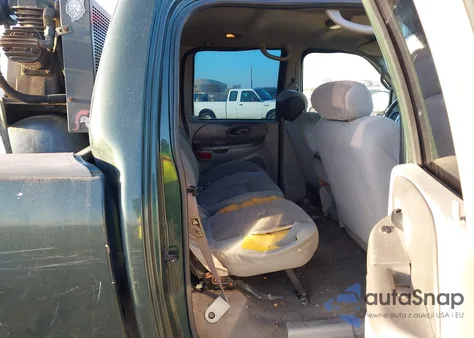 2002 Ford F-150 Lariat/Xlt from USA, damaged, VIN 1FTRW07652KA76109